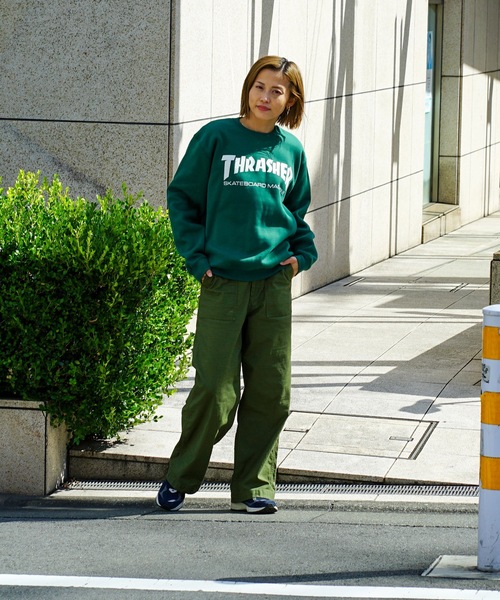 THRASHER(スラッシャー)の「MAG LOGO CREW SWEAT/スラッシャーロゴスウェットトレーナー(スウェット・メンズ・アッシュグレー/ダークグリーン/ブラック×ホワイト/ホワイト×ブラック/ネイビー・MEDIUM/LARGE/X-LARGE/XX-LARGE)」の11枚目の写真