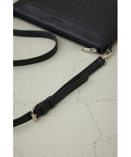 AZUL by moussy（アズールバイマウジー）の「スターエンボスクラッチバッグ（クラッチバッグ・メンズ・ブラック・FREE）」の9枚目の写真