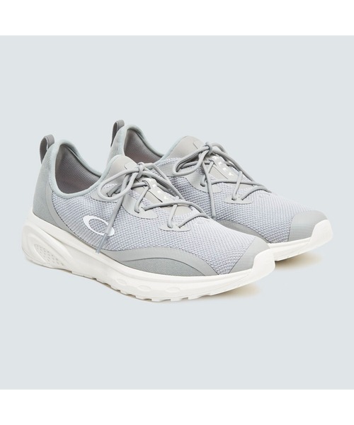 OAKLEY（オークリー）の「オークリー Lennox /スニーカー