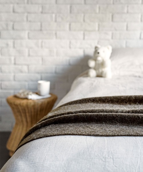 TIMELESS COMFORT（タイムレスコンフォート）の「【PIERRE QUIOC（ピエールキオック）】 Milene Etole（マフラー・レディース・グレー/アイボリー/ブラウン・ONE SIZE）」の7枚目の写真