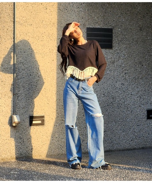 LATINA(ラティーナ)の「裾フリンジ ニットソー Uネック 長袖(ニット/セーター・レディース・ブラック・FREE)」の12枚目の写真