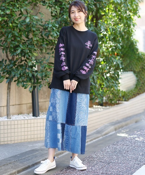 チチカカ（チチカカ）の「カッチーナズプリントロングＴシャツ（Tシャツ/カットソー・レディース・グリーン/ブラック/ホワイト・FREE）」の6枚目の写真