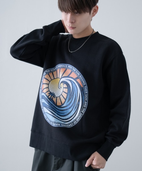 improves（インプローブス）の「オリジナルグラフィック プリント 裏起毛 スウェット トレーナー（スウェット・メンズ・ブラック系/ブラック系1/ブラック系2/ブラック系3/ブラック系4/グレー系/グレー系1/グレー系2/グレー系3/グリーン系/グリーン系1/グリーン系2/ネイビー系/ネイビー系1/ネイビー系2/ブルー系/ブルー系1・MEDIUM/LARGE/X-LARGE）」の6枚目の写真