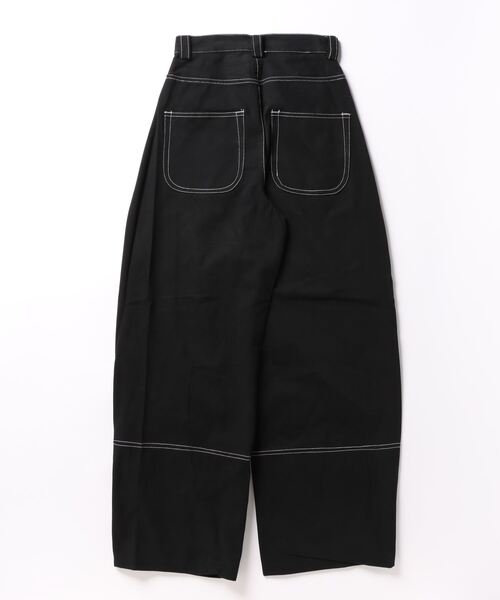 AIC.(エーアイシー)の「ステッチデザインカーブパンツ/SML展開(その他パンツ・レディース・ブラック・SMALL/LARGE/MEDIUM)」の7枚目の写真