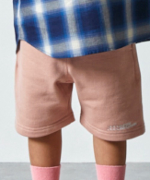 EAST END HIGHLANDERS（イーストエンドハイランダーズ）の「East End Highlanders / スウェットショートパンツ<130-150cm>（スウェットパンツ・キッズ・ブルー/サーモンピンク・130/150）」の2枚目の写真
