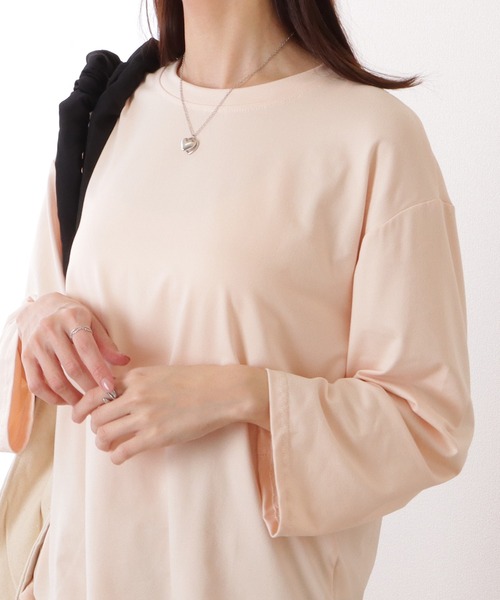 Lace Ladies(レースレディース)の「クルーネック ベーシックカラー プルオーバー(Tシャツ/カットソー・レディース・ブラック/ベージュ/グレー/グリーン/レッド/ホワイト・XL/M)」の1枚目の写真