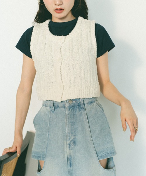 VANNIE U(ヴァニーユー)の「スラブニットベスト(ベスト・レディース・ネイビー/ピンク/アイボリー・FREE)」の8枚目の写真