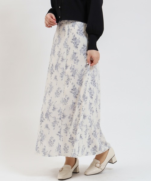 ASTORIA ODIER(アストリアオディール)の「2way花柄ロングスカート(スカート・レディース・ホワイト/ブラック・MEDIUM/LARGE)」の17枚目の写真