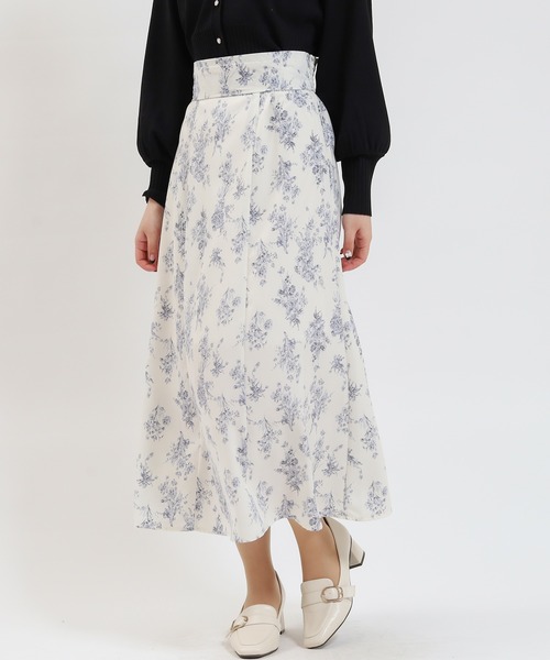 ASTORIA ODIER(アストリアオディール)の「2way花柄ロングスカート(スカート・レディース・ホワイト/ブラック・MEDIUM/LARGE)」の20枚目の写真