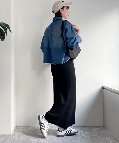 fredy emue(フレディエミュ)の「デニムクロップドシャツ(シャツ/ブラウス・レディース・ブルー/サックスブルー・38)」の6枚目の写真