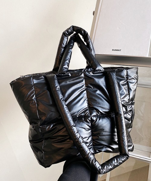 Per sist ence(パーシエンス)の「2wayパテッドバッグ/キルティングトート/メタリック中綿ショルダー(トートバッグ・レディース・シルバー/ブラック・FREE)」の9枚目の写真