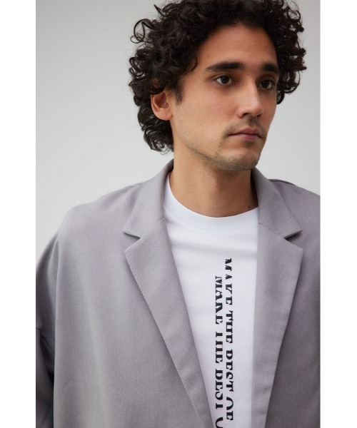 AZUL by moussy（アズールバイマウジー）の「ルーズダブル短丈ジャケット（テーラードジャケット・メンズ・グレー/ベージュ・FREE）」の4枚目の写真