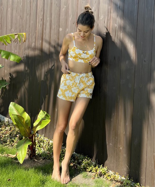 ROXY（ロキシー）の「TO THE SUN SHORTS/ロキシーボタニカル柄ウエストゴムボトムス(水着)（水着・レディース・ブラック/グリーン/イエロー・SMALL/MEDIUM/LARGE）」の9枚目の写真