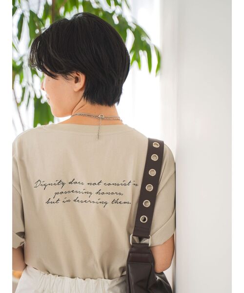 Ungrid（アングリッド）の「オーガビッツコットンエンブロイダリーTee（Tシャツ/カットソー・レディース・ブラック/ベージュ/オフホワイト・FREE）」の21枚目の写真
