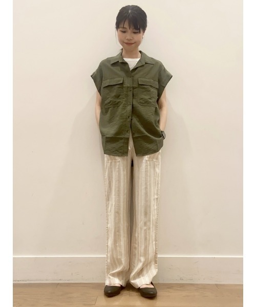 GAP(ギャップ)の「リネン混 ワイド プルオンパンツ(その他パンツ・レディース・ベージュ/ネイビー・L/S/M/XXS/XS)」の13枚目の写真