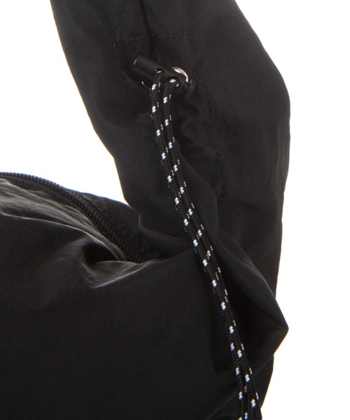 LAKOLE（ラコレ）の「サイドギャザーショルダーBAG / 110612（ショルダーバッグ・メンズ・サンドグレー/カーキ/ブラック・FREE）」の7枚目の写真