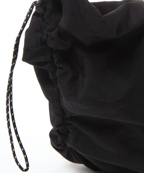 LAKOLE（ラコレ）の「サイドギャザーショルダーBAG / 110612（ショルダーバッグ・メンズ・サンドグレー/カーキ/ブラック・FREE）」の6枚目の写真