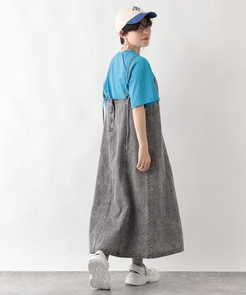 RAGEBLUE（レイジブルー）の「スリットデニムキャミワンピース（ワンピース・レディース・ブルー/ブラック・FREE）」の4枚目の写真