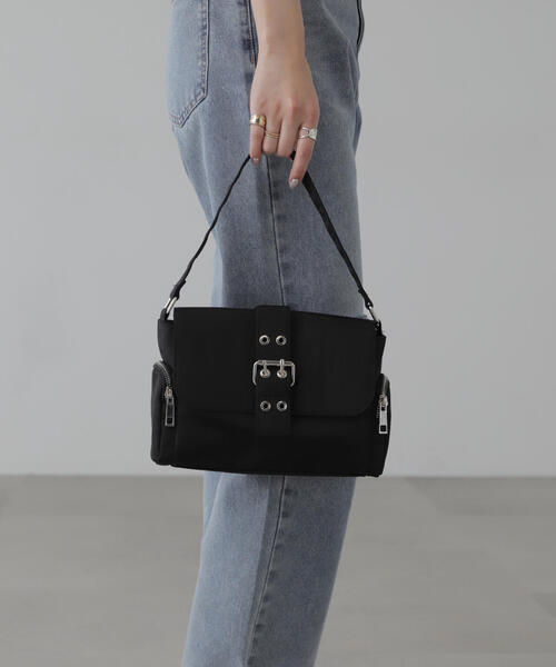 FREE'S MART(フリーズマート)の「◆ハトメベルトバッグ(ショルダーバッグ・レディース・ブラック/カーキ・フリ-)」の15枚目の写真