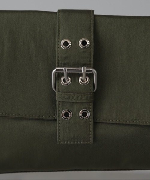 FREE'S MART(フリーズマート)の「◆ハトメベルトバッグ(ショルダーバッグ・レディース・ブラック/カーキ・フリ-)」の13枚目の写真