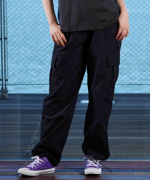 ムラサキスポーツ（ムラサキスポーツ）の「【ムラサキスポーツ限定】KOREA/コリア ナイロンカーゴパンツ ワイドルーズシルエット 韓国ストリート NZ5FKEEPER（カーゴパンツ・レディース・ブラック/カーキ/ピンク・FREE）」の8枚目の写真