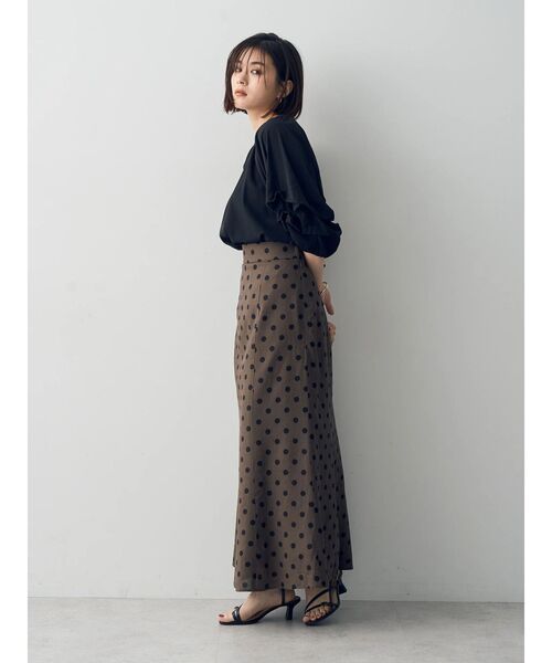 YECCA VECCA(イェッカヴェッカ)の「レーヨンリネンドットマーメイドスカート(スカート・レディース・ライトベージュ/ブラウン・S/M)」の21枚目の写真
