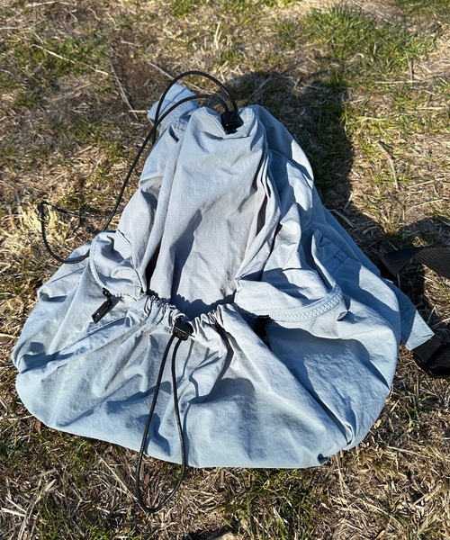 shrita（シュリータ）の「ドロストシャーリングナイロンバックパック（バックパック/リュック・キッズ・ライトブルー/ブラック/ベージュ・FREE）」の4枚目の写真