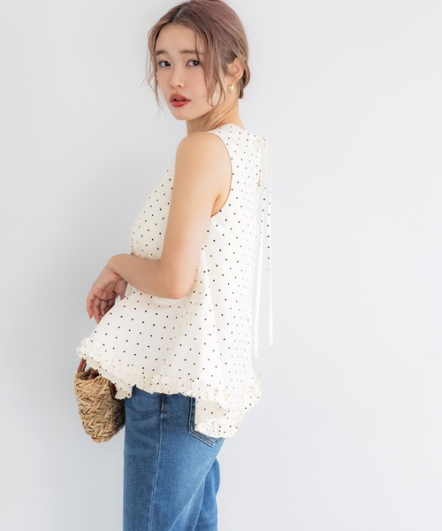 coca（coca）（コカ）の「ホイップフリルAラインブラウス（シャツ/ブラウス・レディース・ホワイト/ブラック/ドット・M/L/S）」の6枚目の写真