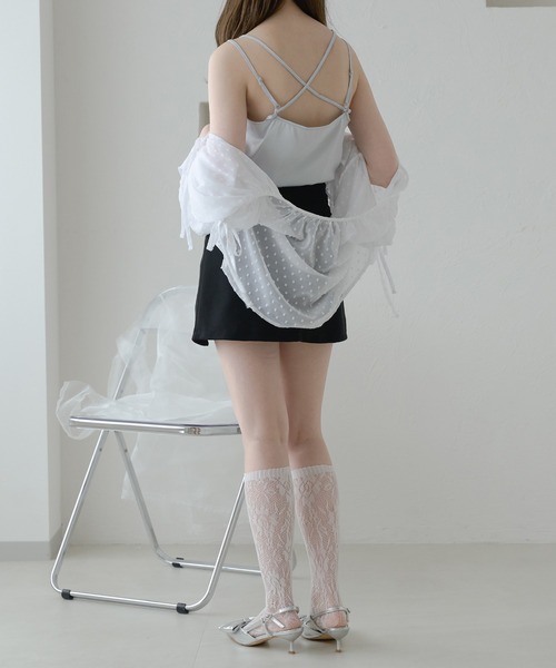 Ambre Neige(アンブルネージュ)の「マルチウェイサテンキャミソール/【WEB/EC限定商品】(キャミソール・レディース・ブラック/ライトブルー/ライトベージュ・FREE)」の9枚目の写真
