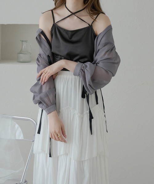 Ambre Neige(アンブルネージュ)の「マルチウェイサテンキャミソール/【WEB/EC限定商品】(キャミソール・レディース・ブラック/ライトブルー/ライトベージュ・FREE)」の7枚目の写真