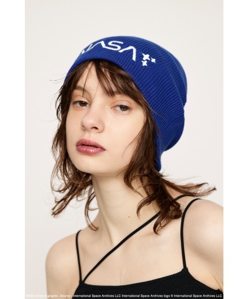SLY(スライ)の「NASA 3D EMBROIDERY BEANIE ナサ スリーディー エンブロイダリー ビーニー(ニットキャップ/ビーニー・レディース・ブラック/グレー/ブルー・FREE)」の10枚目の写真