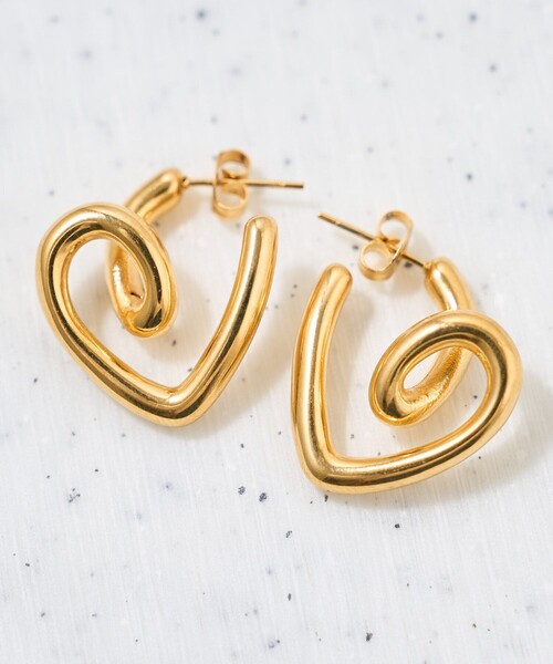 FREAK'S STORE（フリークスストア）の「esne/エスネ ニュアンスハートピアス（ピアス（両耳用）・レディース・ゴールド/シルバー・ONE SIZE）」の10枚目の写真