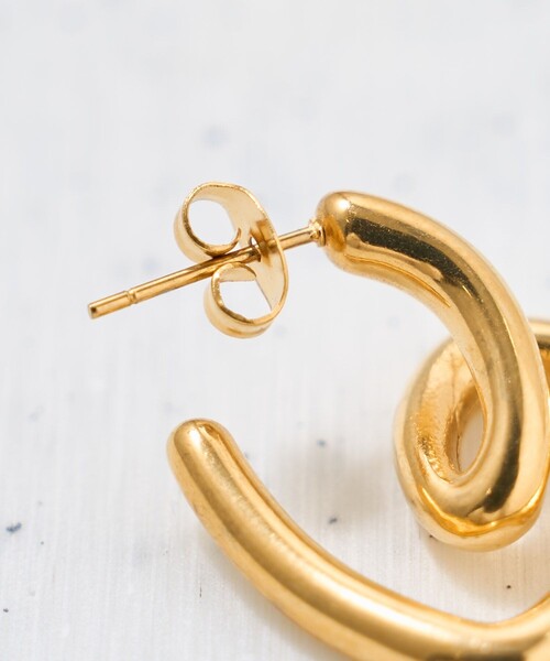 FREAK'S STORE（フリークスストア）の「esne/エスネ ニュアンスハートピアス（ピアス（両耳用）・レディース・ゴールド/シルバー・ONE SIZE）」の13枚目の写真