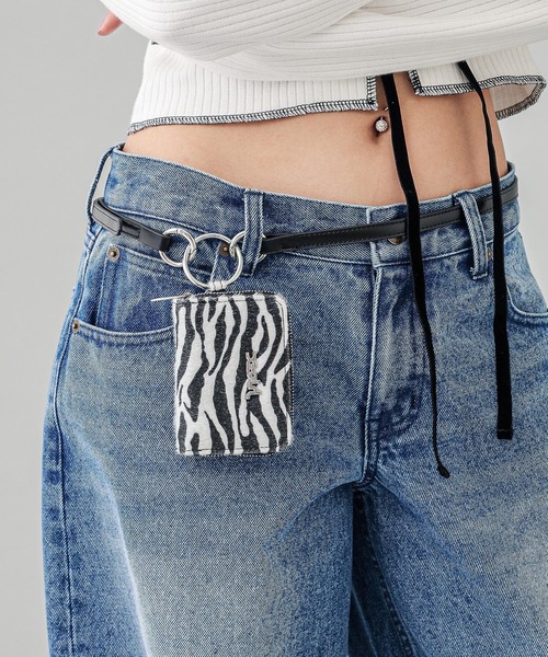 X-girl（エックスガール）の「ANIMAL PRINTED COIN & CARD CASE（コインケース・レディース・ホワイト/ベージュ・ONE SIZE）」の3枚目の写真