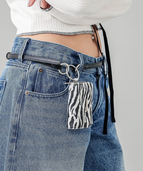 X-girl（エックスガール）の「ANIMAL PRINTED COIN & CARD CASE（コインケース・レディース・ホワイト/ベージュ・ONE SIZE）」の4枚目の写真