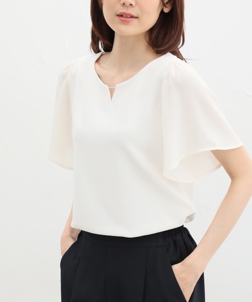 Honeys(ハニーズ)の「メタルパーツ付きトップス(Tシャツ/カットソー・レディース・アイボリー/ボルドー/ネイビー/ラベンダー・S/M/L/LL)」の7枚目の写真