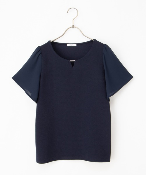 Honeys(ハニーズ)の「メタルパーツ付きトップス(Tシャツ/カットソー・レディース・アイボリー/ボルドー/ネイビー/ラベンダー・S/M/L/LL)」の19枚目の写真
