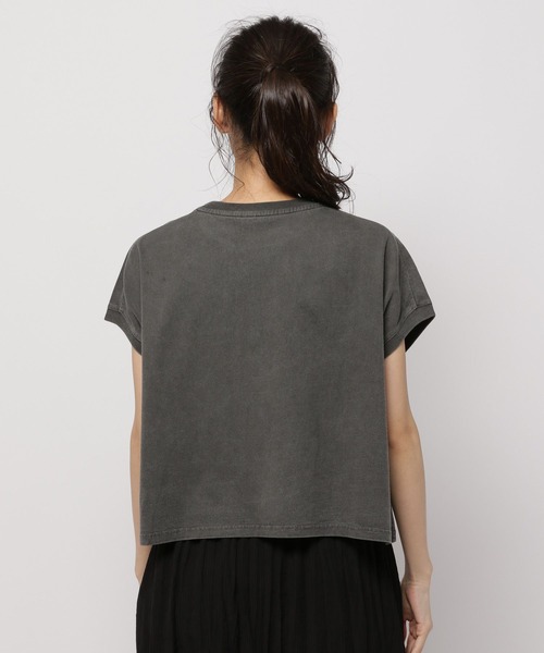 niko and...(ニコアンド)の「スタッズフレンチショートTシャツ(Tシャツ/カットソー・レディース・チャコール/オフホワイト/グレー・FREE)」の17枚目の写真