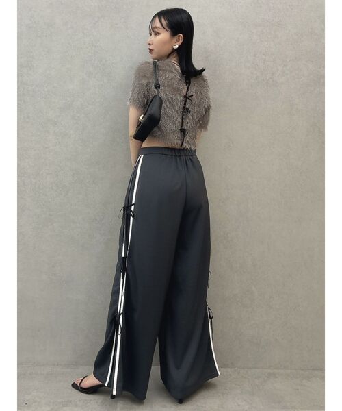 dazzlin(ダズリン)の「コンパクトシャギーリボンカットプルオーバー(Tシャツ/カットソー・レディース・オフホワイト/チャコールグレー/ピンク・FREE)」の6枚目の写真