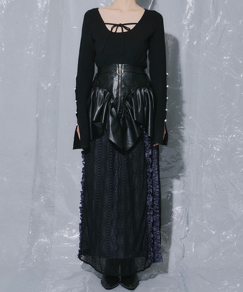 VIOLETTA（ヴィオレッタ）の「ローズモチーフクロップドニットトップス（ニット/セーター・レディース・レッド/ライトグレー/ブラック/ホワイト・FREE）」の5枚目の写真