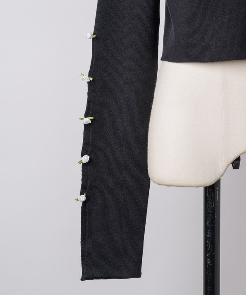 VIOLETTA（ヴィオレッタ）の「ローズモチーフクロップドニットトップス（ニット/セーター・レディース・レッド/ライトグレー/ブラック/ホワイト・FREE）」の19枚目の写真