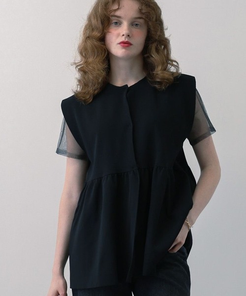 saloon（サルーン）の「SALOON(サルーン)/ペプラムニットベスト【手洗い可】（ベスト・レディース・ブラック/アイボリー・FREE）」の5枚目の写真