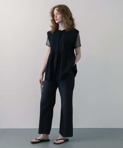 saloon（サルーン）の「SALOON(サルーン)/ペプラムニットベスト【手洗い可】（ベスト・レディース・ブラック/アイボリー・FREE）」の8枚目の写真