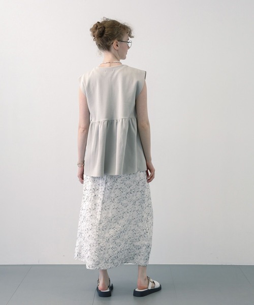 saloon（サルーン）の「SALOON(サルーン)/ペプラムニットベスト【手洗い可】（ベスト・レディース・ブラック/アイボリー・FREE）」の14枚目の写真