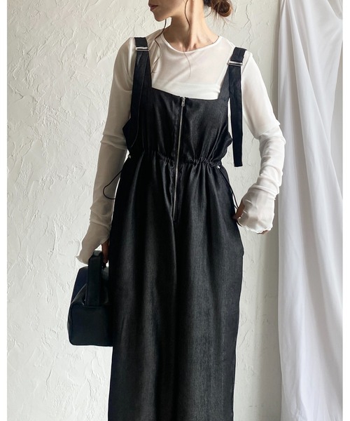 She's Closet(シーズクローゼット)の「フロントジップハイウエストドローストリング付きミリタリーワイドパンツオールインワンサロペット(サロペット/オーバーオール・レディース・インディゴブルー/ブラック・FREE)」の10枚目の写真