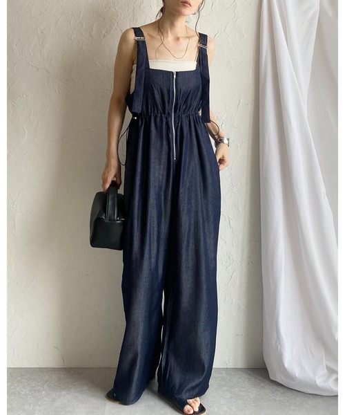 She's Closet(シーズクローゼット)の「フロントジップハイウエストドローストリング付きミリタリーワイドパンツオールインワンサロペット(サロペット/オーバーオール・レディース・インディゴブルー/ブラック・FREE)」の9枚目の写真