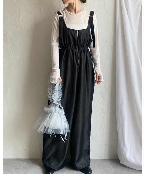 She's Closet(シーズクローゼット)の「フロントジップハイウエストドローストリング付きミリタリーワイドパンツオールインワンサロペット(サロペット/オーバーオール・レディース・インディゴブルー/ブラック・FREE)」の4枚目の写真