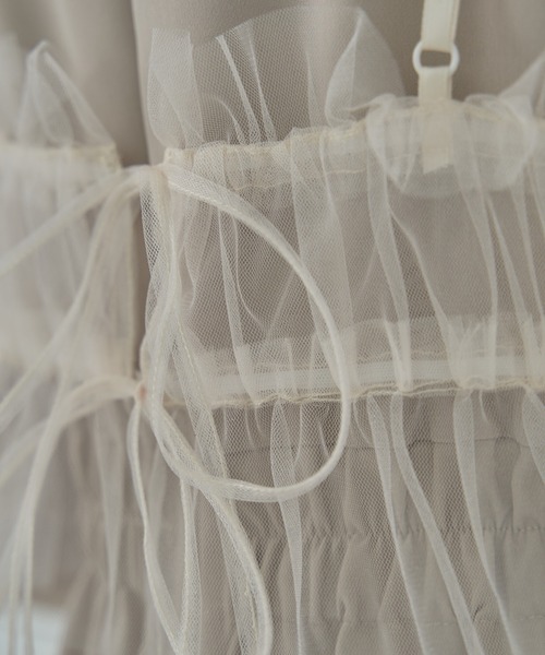 earth music&ecology（アースミュージックアンドエコロジー）の「SET2点チュールキャミ付きドッキングワンピース（ワンピース・レディース・ブラック/ベージュ・M/S）」の10枚目の写真