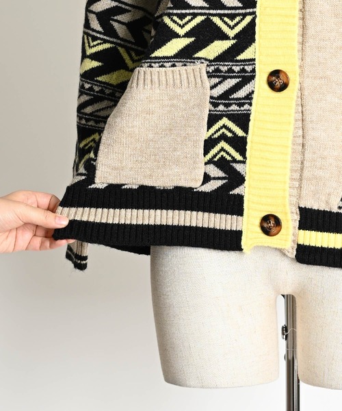 セール】幾何学柄 オルテガ柄 総柄 長袖ニットカーディガン