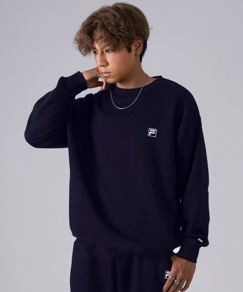 FILAフィラ＊プリーツスコートと紺の長袖トップス上下セットアップ FILAフィラ＊プリーツスコートと紺の長袖トップス上下セットアップ